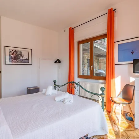 Graziosa Residenza In Collina Appartamento