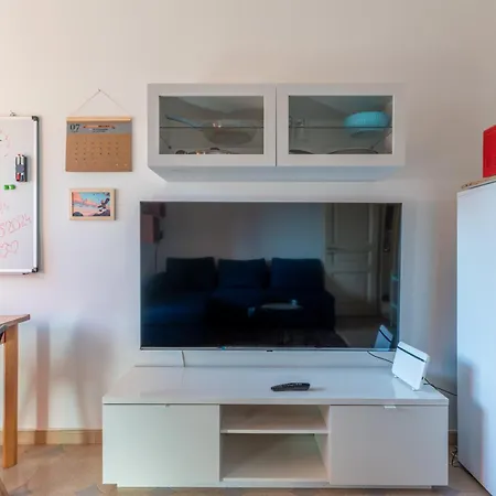 Graziosa Residenza In Collina Appartamento