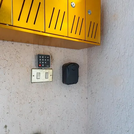Graziosa Residenza In Collina Appartamento